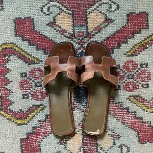 Hermes Oran sandals
